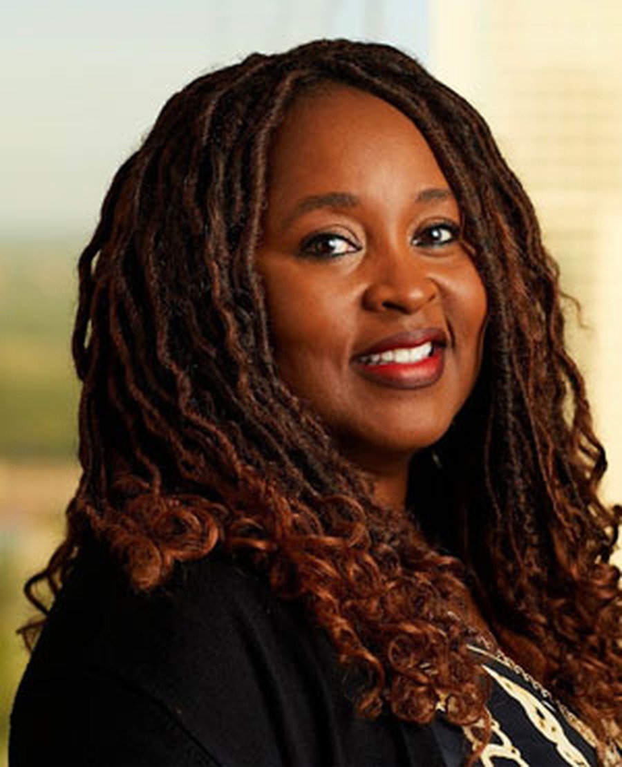 Portrait of Socar Chatmon-Thomas, Broker Associate with eXp Realty